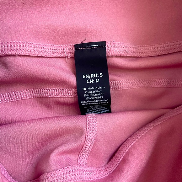 activewear shorts - Picture 2 of 3